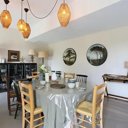 Elegant With Pool Near Montpellier Centre Vakantiehuis *
