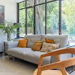 Casa vacanze Elegant With Pool Near Montpellier Centre