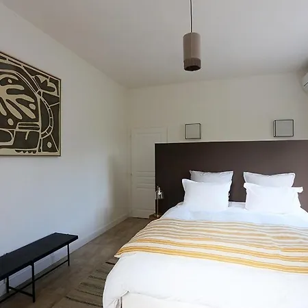 Дом отдыха Elegant With Pool Near Montpellier Centre *